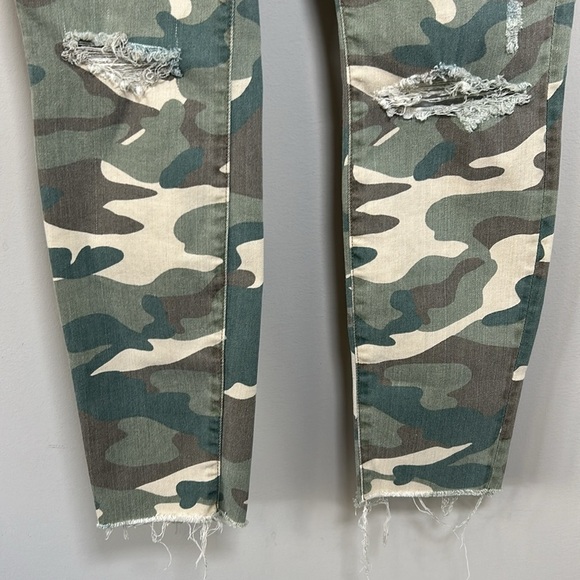 MOTHER High Waisted Looker Ankle Fray See Me Stretch Camo Green Sz 29 - Picture 8 of 16